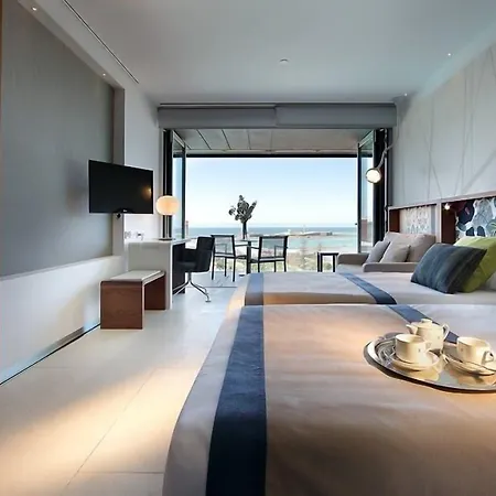 De 4* Cadiz