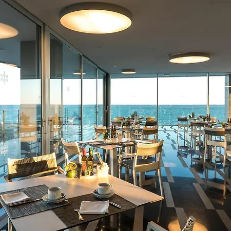 De Hotel 4*